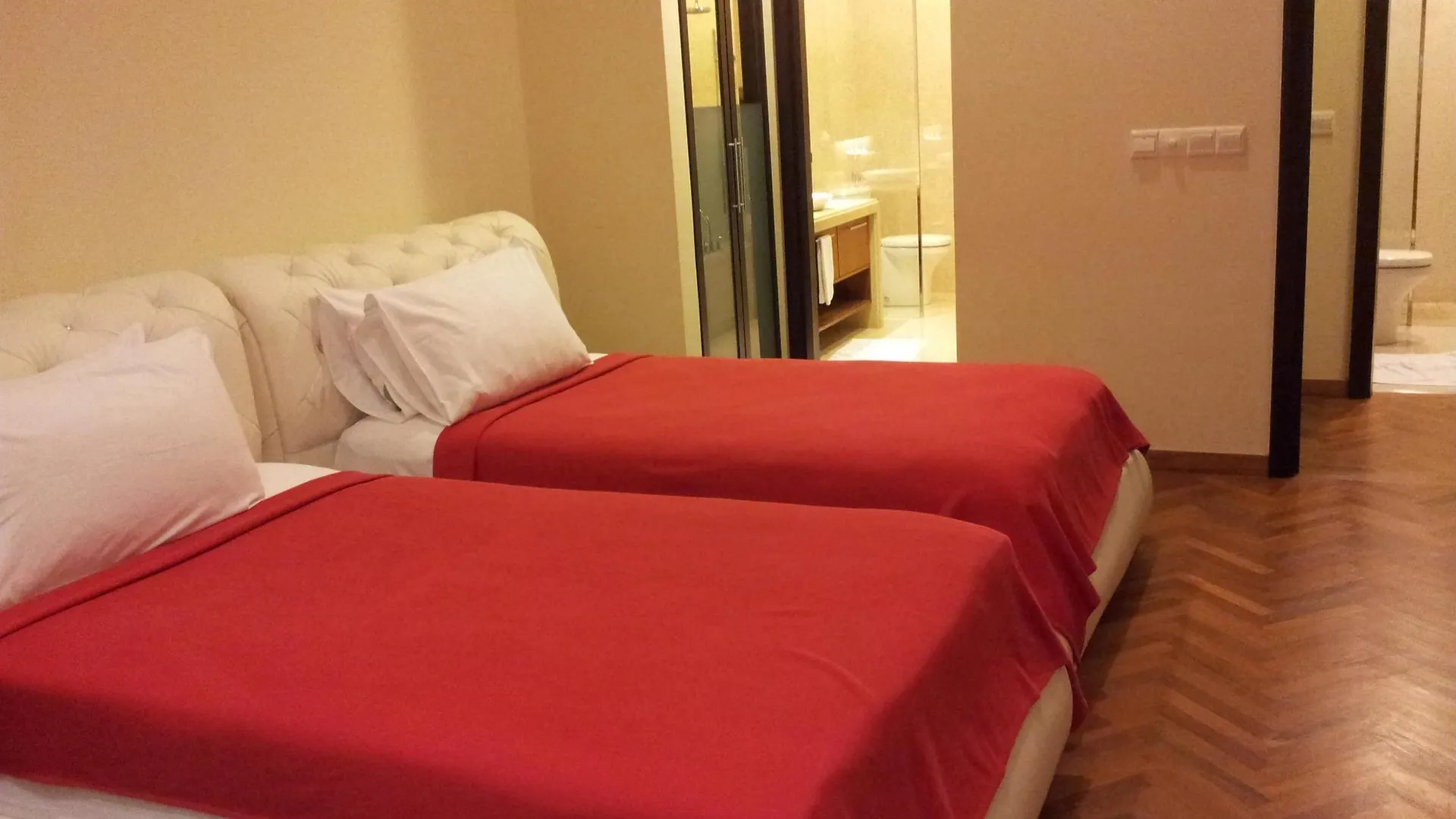 Hotel Straits Quay Marina Suites Tanjung Tokong